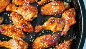 Read more about the article The Best Sticky Chicken Recipe for Quick Family Dinners
